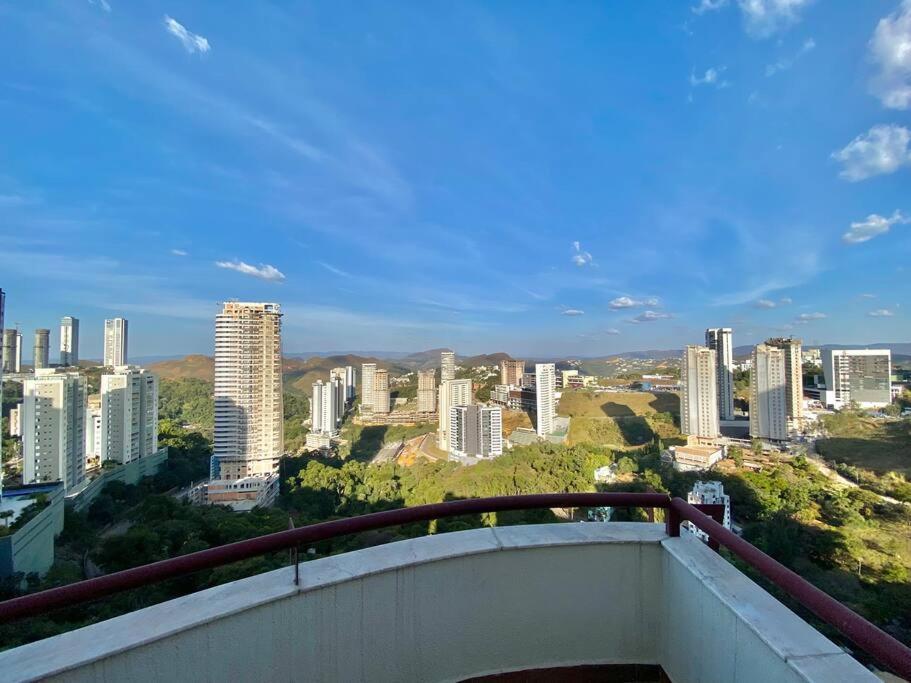 נובה לימה Linda Cobertura No Vila Da Serra מראה חיצוני תמונה